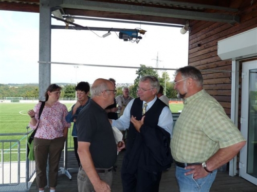 besuch-sportplatz-immendorf2009-09-09-wahlkampf-017.jpg