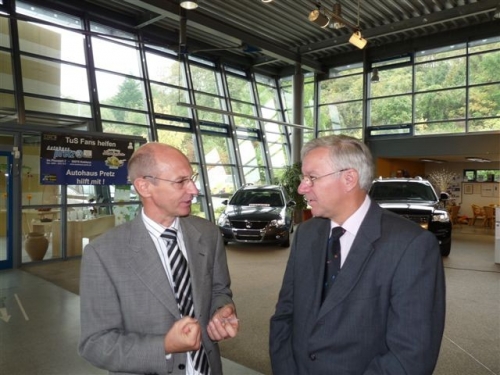 horchheim-autohaus-pretz-2009-09-15-wahlkampf-007.jpg