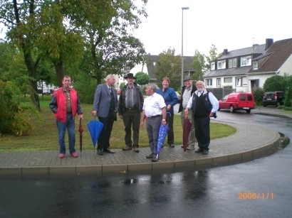 now-forts-verregneter-rundgang-in-neuendorf-wallersheim.jpg